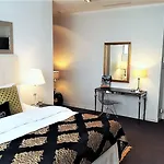 Mondrian Luxury & Old Town كراكوفيا