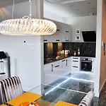 Mondrian Luxury & Old Town كراكوفيا