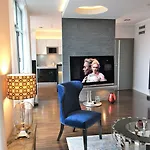 Mondrian Luxury & Old Town