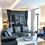 Mondrian Luxury & Old Town 5*