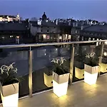 Mondrian Luxury & Old Town