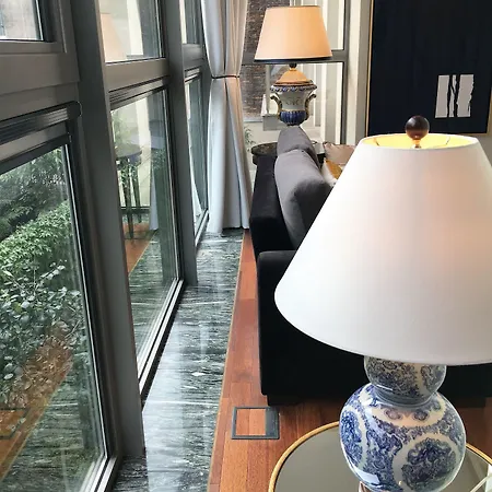 Apartahotel Mondrian Luxury & Old Town