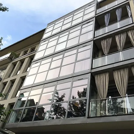 Mondrian Luxury & Old Town