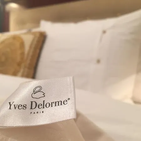 Mondrian Luxury & Old Town מלון דירות קרקוב