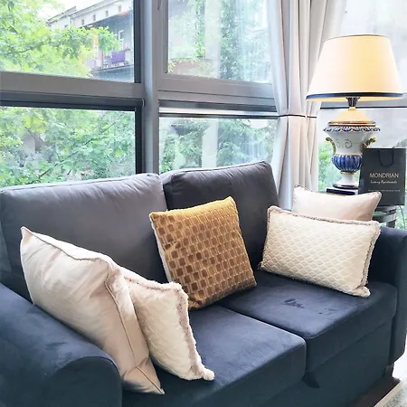 Mondrian Luxury & Old Town קרקוב