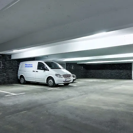 Mondrian Luxury & Old Town 5*