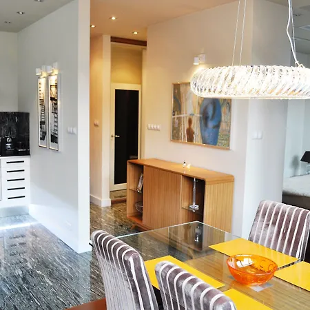 Mondrian Luxury & Old Town